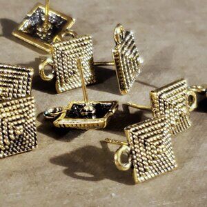 Avant Garde Antique Gold Egyptian Pyramid Dotted Earring Post Findings 10 pcs